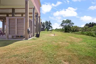 933 Magnolia Ln, Port Bolivar, TX 77650 - Photo 40