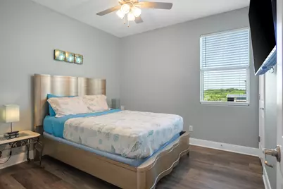 933 Magnolia Lane, Port Bolivar, TX 77650 - Photo 16