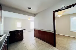 1013 17th Ave N, Texas City, TX 77590 - Photo 10