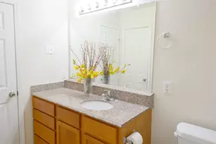 13018 Hill Canyon Ln, Houston, TX 77072 - Photo 20