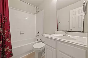 13915 Maleewan Ln, Sugar Land, TX 77498 - Photo 30