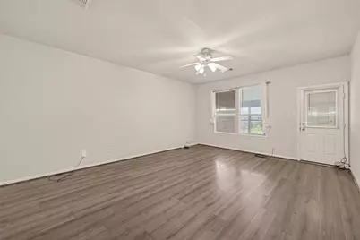 13915 Maleewan Lane, Sugar Land, TX 77498 - Photo 14