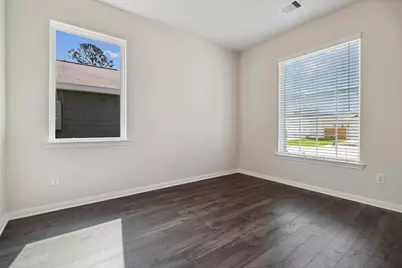 15636 Plum Brook Drive, Conroe, TX 77303 - Photo 4