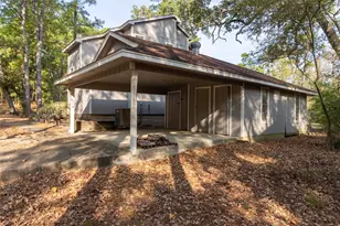 11 Cherry Hill Dr, Coldspring, TX 77331 - Photo 6