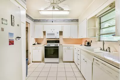 1904 Amy Drive, Baytown, TX 77520 - Photo 10