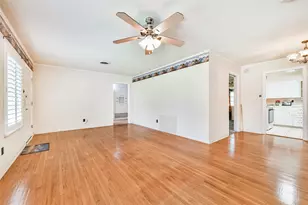 1904 Amy Dr, Baytown, TX 77520 - Photo 6