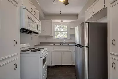 415 Fairbanks - Garage Apartment A Street #Garage, Houston, TX 77009 - Photo 12