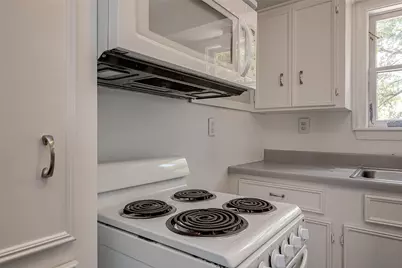 415 Fairbanks - Garage Apartment A Street #Garage, Houston, TX 77009 - Photo 14