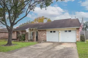 15802 Amapola Dr, Houston, TX 77083 - Photo 2