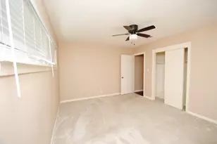 10034 Cedardale Dr, Houston, TX 77055 - Photo 40