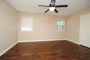 10034 Cedardale Dr, Houston, TX 77055 - Photo 32