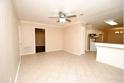 10034 Cedardale Drive, Houston, TX 77055 - Photo 18