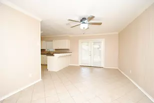 10034 Cedardale Dr, Houston, TX 77055 - Photo 28
