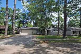 10034 Cedardale Dr, Houston, TX 77055 - Photo 2