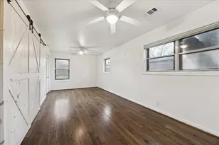 7262 Roos Rd, Houston, TX 77074 - Photo 20