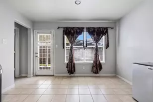718 Sun Lodge Dr, Houston, TX 77073 - Photo 12