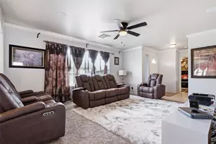 718 Sun Lodge Dr, Houston, TX 77073 - Photo 6
