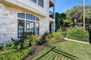 1222 Rosedale St, Houston, TX 77004 - Photo 2