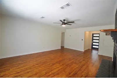 154 Wood Manor Lane, Sour Lake, TX 77659 - Photo 4