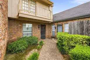 6111 Beverly Hill St, Houston, TX 77057 - Photo 2