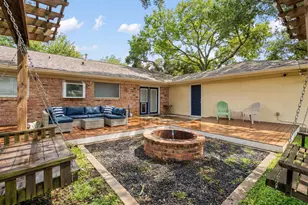 5658 Cartagena St, Houston, TX 77035 - Photo 22