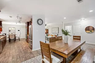 5658 Cartagena St, Houston, TX 77035 - Photo 12