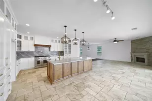 3143 S Royce Cir, Manvel, TX 77578 - Photo 8