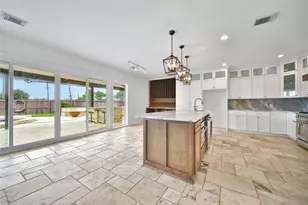 3143 S Royce Cir, Manvel, TX 77578 - Photo 12