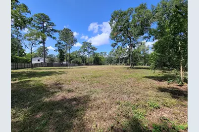 11439 Memorial Drive, Houston, TX 77024 - Photo 10