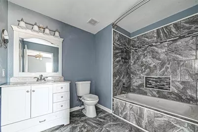 1402 51st Street, Galveston, TX 77551 - Photo 32