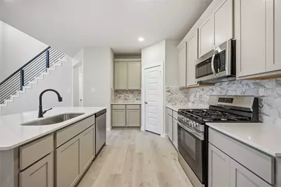 1060 Lilly Lane, Bellville, TX 77418 - Photo 8