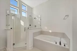 2104 Colorado St, Houston, TX 77007 - Photo 20