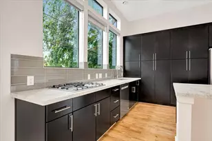 2104 Colorado St, Houston, TX 77007 - Photo 10