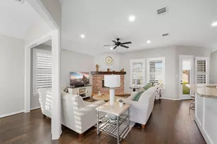 26 Briarwood Ln, Bellville, TX 77418 - Photo 6