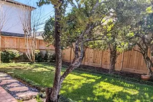 4041 Wickersham Ln, Houston, TX 77027 - Photo 8