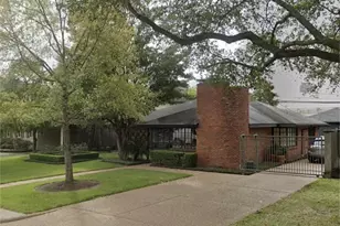 4041 Wickersham Ln, Houston, TX 77027 - Photo 2