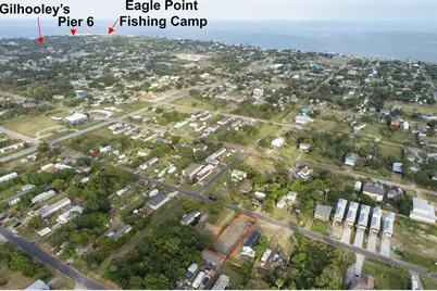 1010 15th St, San Leon, TX 77539 - Photo 4