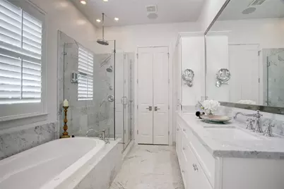 2134 Briarglen Drive, Houston, TX 77027 - Photo 26