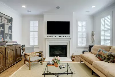 2134 Briarglen Drive, Houston, TX 77027 - Photo 12