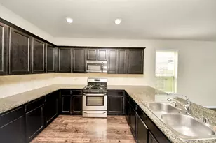 1437 Northwood Springs Dr, Crosby, TX 77532 - Photo 8