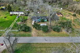2889 County Rd 702, Brazoria, TX 77422 - Photo 38