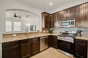 6527 Wilshire Fern, Houston, TX 77040 - Photo 16