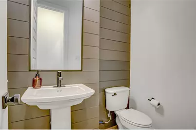 308 E 40th Street #A, Houston, TX 77018 - Photo 12
