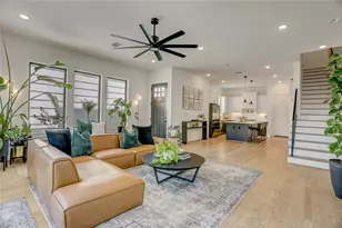 308 E 40th St, Houston, TX 77018 - Photo 6