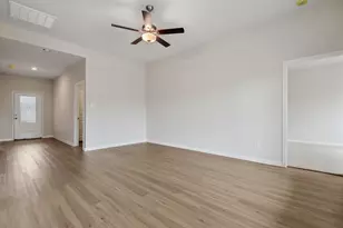356 Fastboy Ln, Waller, TX 77484 - Photo 4