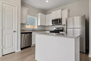 356 Fastboy Ln, Waller, TX 77484 - Photo 8