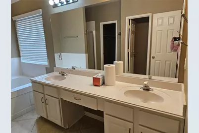 27182 Kings Manor Drive S, Humble, TX 77339 - Photo 18