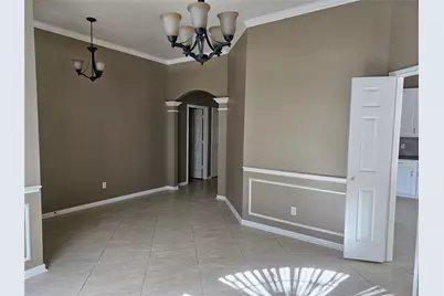 27182 Kings Manor Drive S, Humble, TX 77339 - Photo 6
