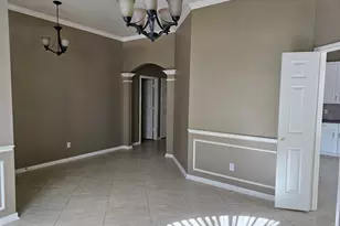 27182 Kings Manor Dr S, Humble, TX 77339 - Photo 6
