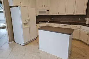 27182 Kings Manor Dr S, Humble, TX 77339 - Photo 14